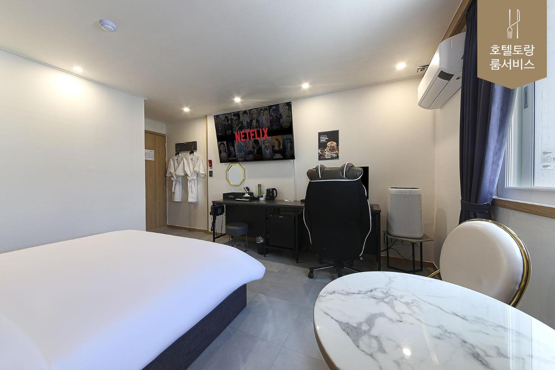 Hotel Torang Jeonju Buitenkant foto