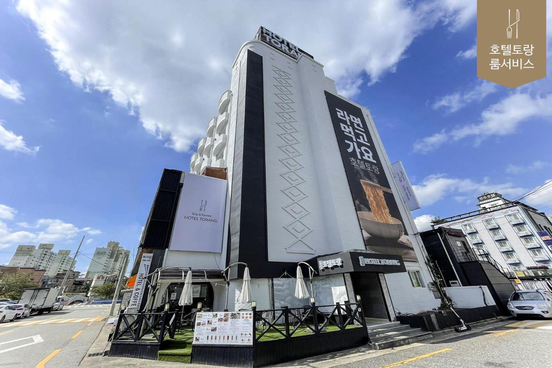 Hotel Torang Jeonju Buitenkant foto